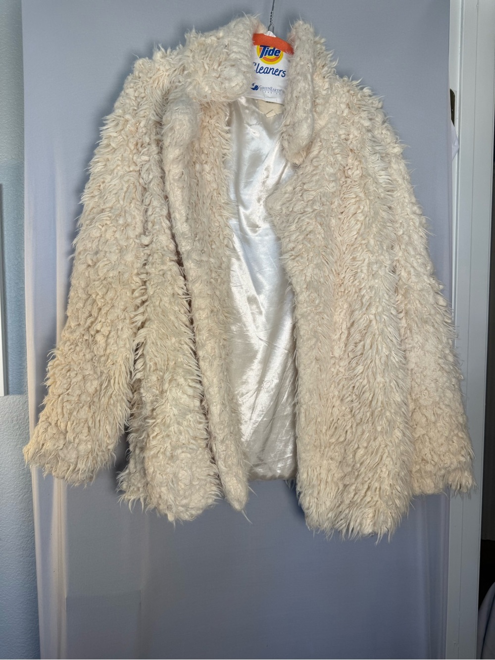 Thread & Supply Cream Teddy Jacket Plush Faux Fur Coat